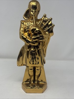 Rare Vtg 70s Gold Seagrams 100 Pipers Scotch 14  Bagpiper Statue Bar Advertising