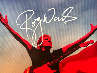 ROGER WATERS Signed PINK FLOYD Original 8x10'' Authentic Autograph GENUINE w/COA