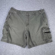 Columbia XCO Cargo Shorts Mens Sz Large Green 8 Inch Inseam Utility Outdoors