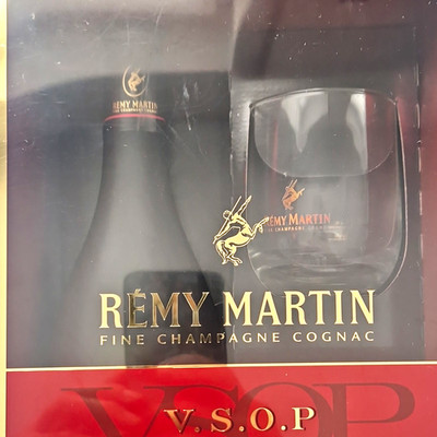 Rémy Martin V.S.O.P Fine Champagne Cognac Geschenk-Set mit Glas 30,1 40%