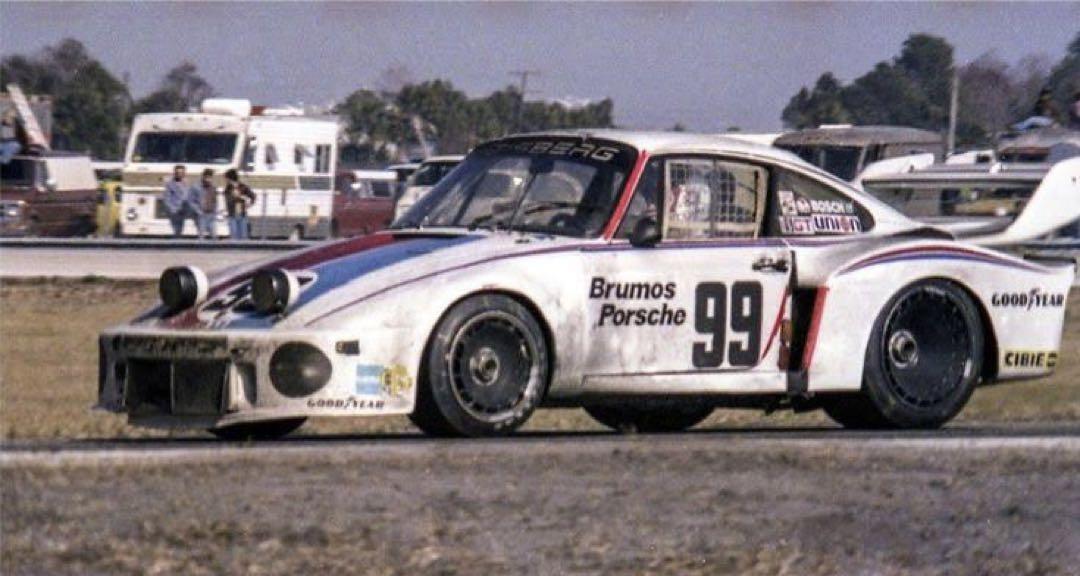 Exoto 1/18 Brumos Porsche 935/77A 1978 Daytona Victory Mini Exoto 1/18 Brumos Porsche 935/77A 1978 Daytona Victory Mini