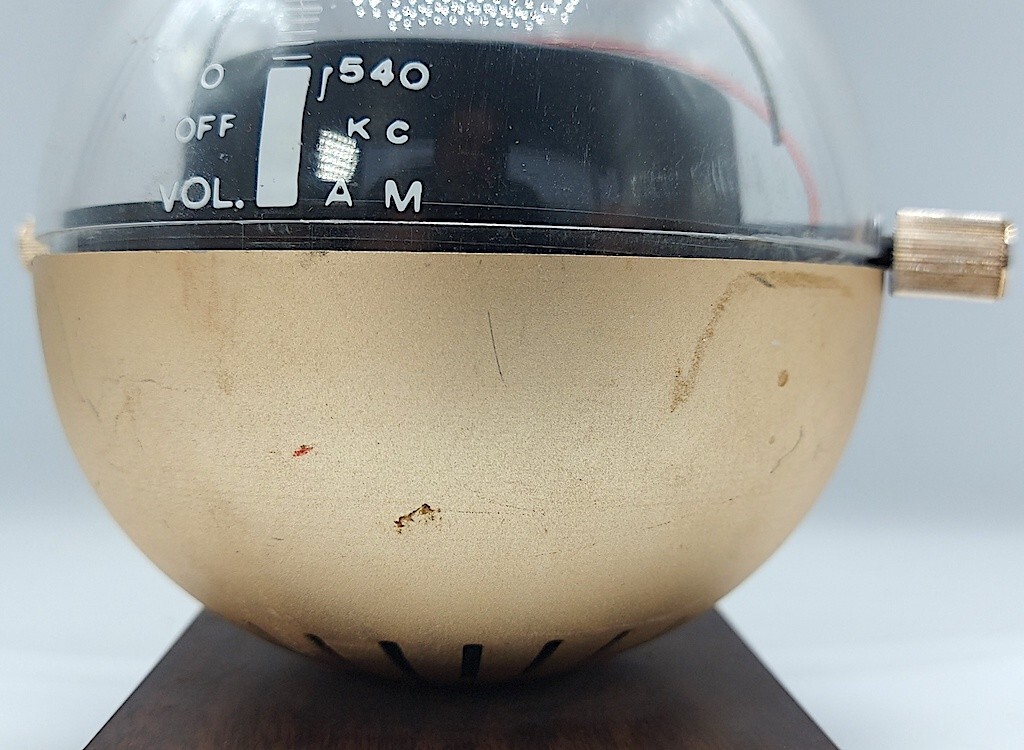 VINTAGE Sputnik space age design Times radio Panasonic Solid