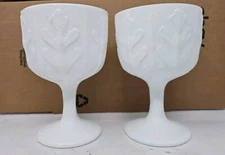 (2) *VINTAGE* FTD 6.5" MILK GLASS GOBLET Oak Leaf 1975 FTD Floral
