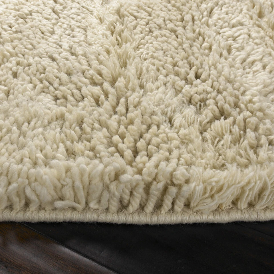 Carpet Ivory Shag/Flokati Area Rug Solid BRK-3300 - Image 4 of 4