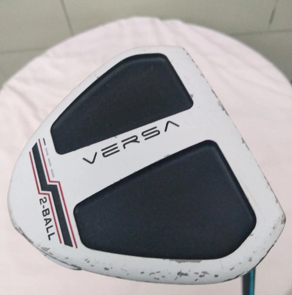 Odyssey Versa 2 Ball Putter Right Handed 36" - Image 2 of 4