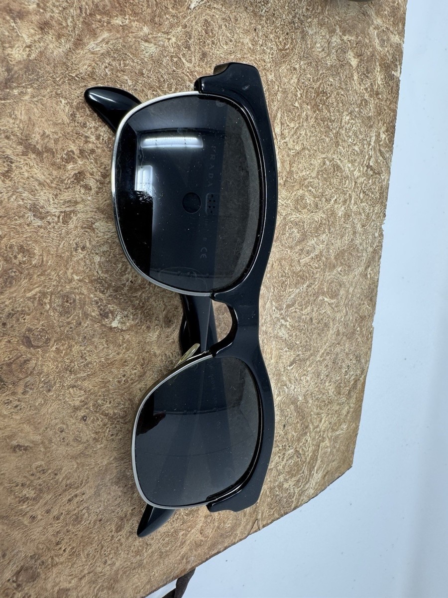 Prada Sunglasses 2012 Vintage Black SPR 11P 54-19 1AB-1A1 145 3N