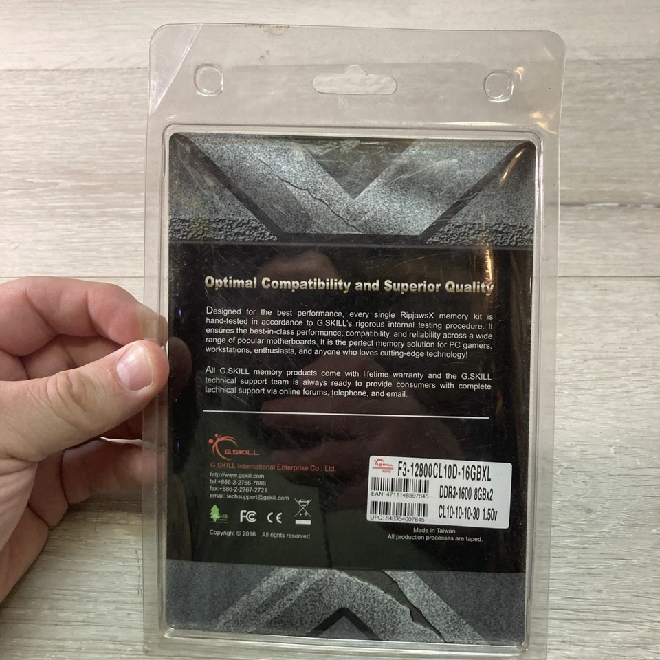 G.SKILL Ripjaws X 8GB Memory Kit F3-12800CL9S-4GBXL RipjawsX - Image 2 of 2