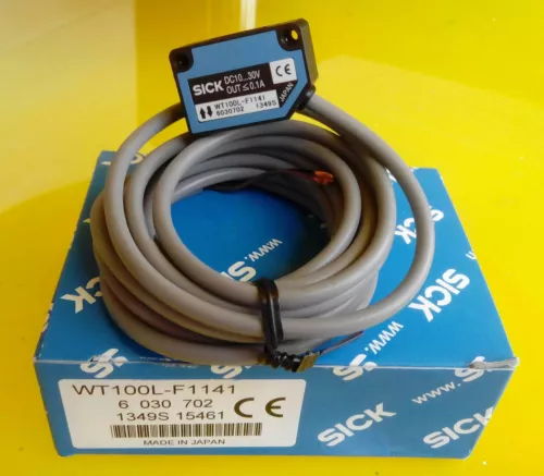 SICK WT100L-F1141 Photoelectric Switch New One Expedited Shipping WT100LF1141 - Picture 1 of 3