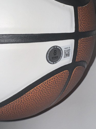 ANTOINE WALKER SIGNED BASKETBALL KENTUCKY WILDCATS NATIONAL CHAMPS BAS COA - Picture 2 of 2