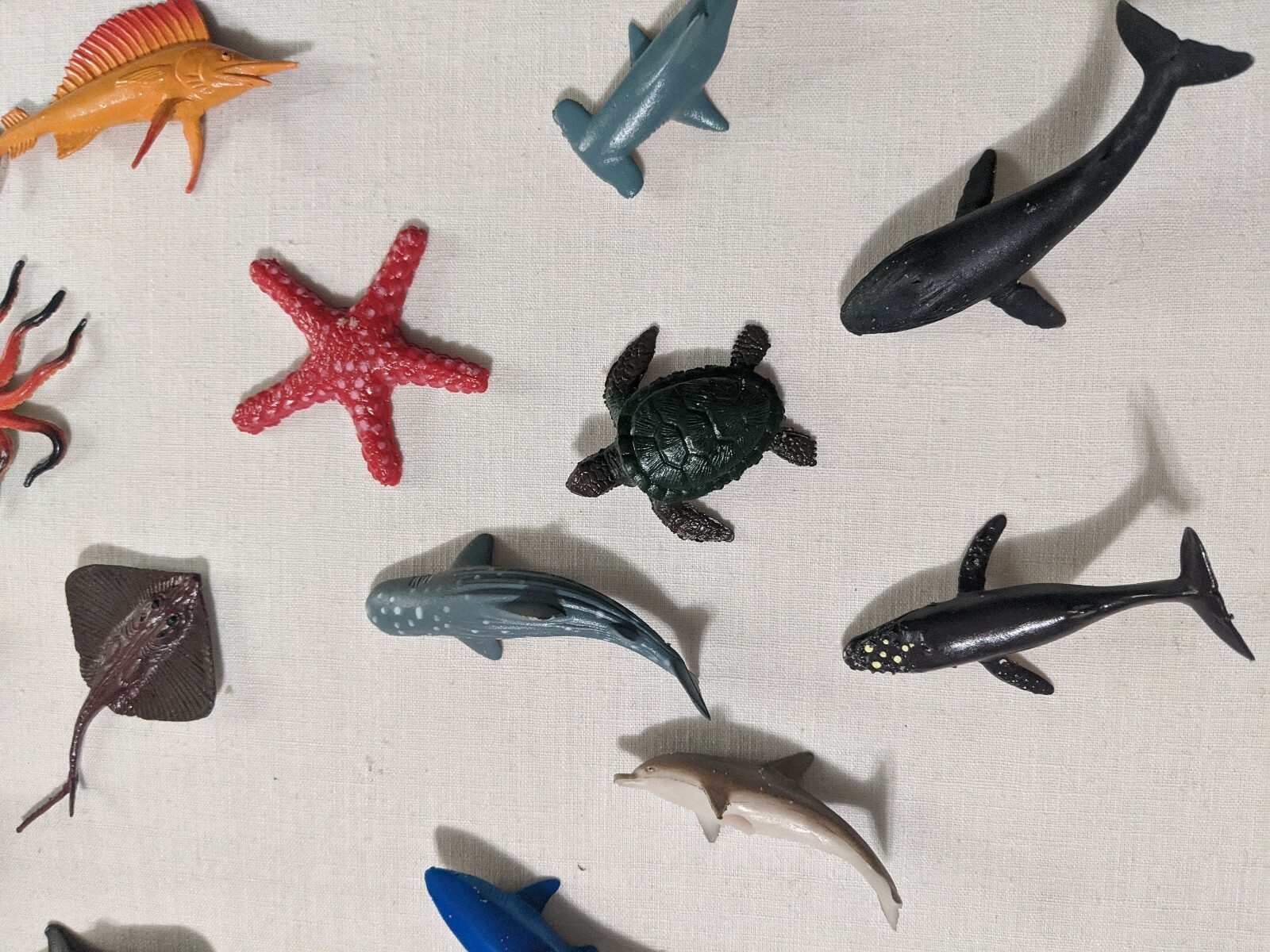 water animal toys