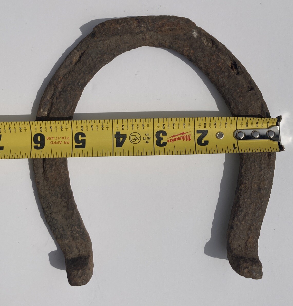 Antique Farm Rusty Metal Horseshoe Horse Shoe Lucky Vintage