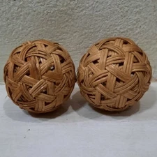 2Pc 3" Thai Miniature Rattan Balls Sepak Takraw Sport Kick Home& Decor Handmade 