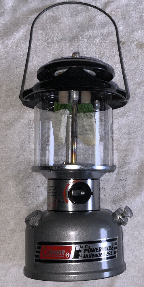 Coleman Powerhouse Unleaded Model 295 Dated 06/91 Lantern and Red Case