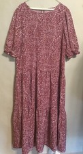 Floral Blooming Flowery Dress Size 2XL Maroon Color With White Specks New