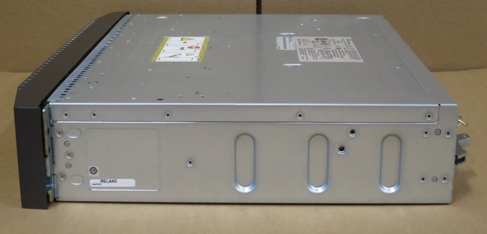 EMC SAE 2U Storage Array Expansion 4x 600GB 2.5" 9x 1.2TB 2.5" 2x SAS Controller - Image 3 of 4