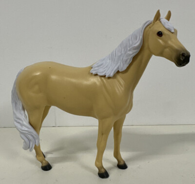 Breyer Horse Latte World of Breyer Collectible 2022 Classic Size for Ages 4+