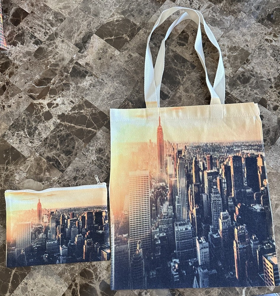 Stylish Durable Canvas Tote Bag for Everyday Use