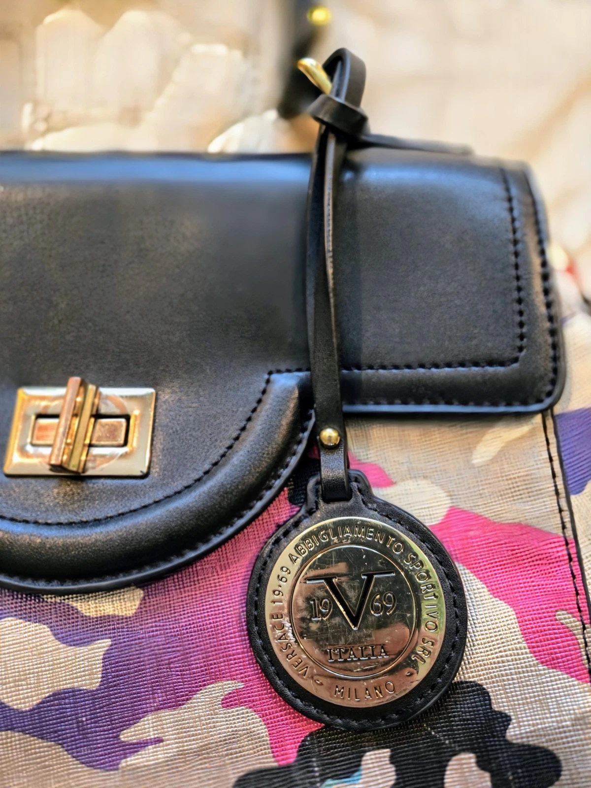 Versace 19V69 abbigliamento sportivo srl Milano Italia mimetica BORSA A CUPOLA