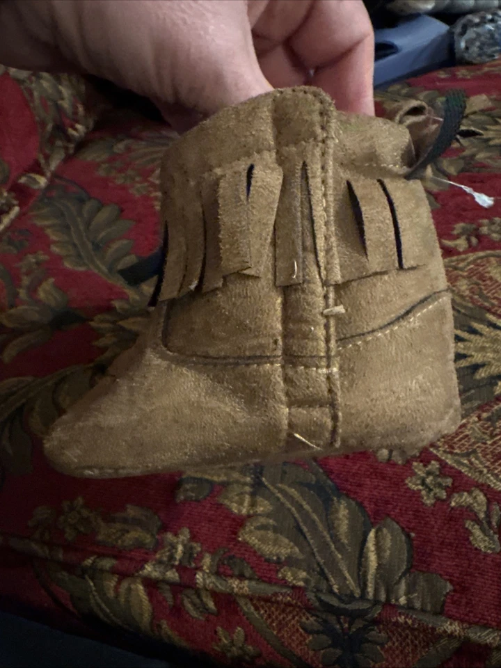 Zapatos para cuna infantil mocasines de Little Me talla 3 Foto 3 de 4