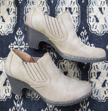 EuroSoft Beige Boots Booties by Sofft Size 8.5M Faux Leather NonSlip Gusset Side