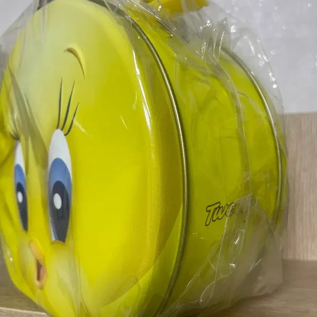 Lunatoon Tweety Tin Case - Unopened, CGV Official Merchandise