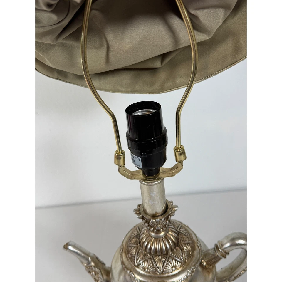 茶壶灯银色口音台灯独特新奇装饰 — 第 4/4 张图片