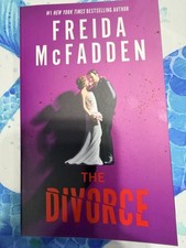 Product Image: FREIDA MCFADDEN THE DIVORCE SIGNED AUTOGRAPHED 1ST ED/ 1ST PRINT BOOK - #10