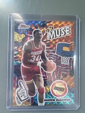 2025-26 Topps Finest Hakeem Olajuwon Muse Orange Geometric #/25