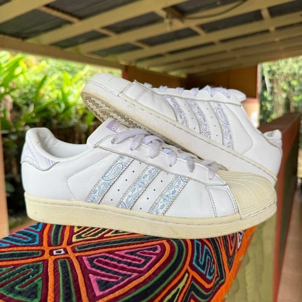 adidas gazelle silver green womens ADIDAS KID'S ADIDAS SUPERSTAR LED LIGHT