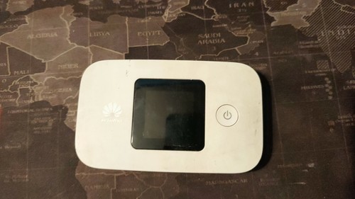 Huawei E5377 LTE Hotspot 150 Mbps 4G WLAN Repeater - Picture 3 of 3