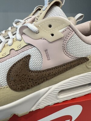 WMNS Air Max 90 Futura DZ4704 100 Women's Size 11 / Men's