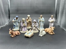 Vintage 11-Piece Nativity Set Resin Hand Painted Christmas Figures Manger Scene