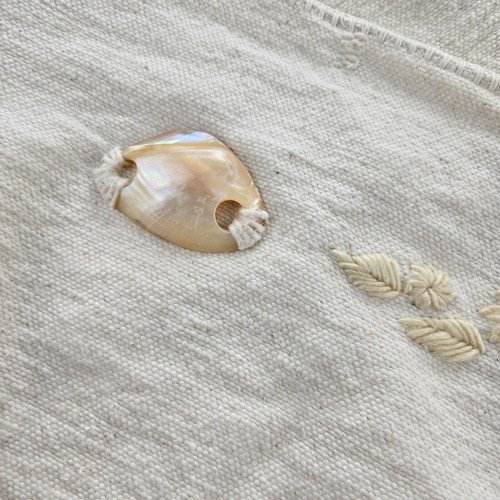 Woven Shawl Wrap with Fringe & Shell Pin Cream Color Cotton Boho Style - Picture 3 of 6