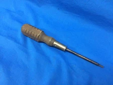 MAC TOOLS SCREWDRIVER 3-5/8" Long 5/32" Clutch Tip Wood Handle OAL 9"