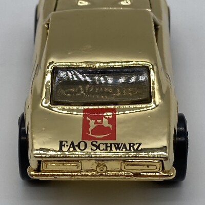 HOT WHEELS '67 CAMARO 1995 FAO Schwarz Gold Series II w/ Real
