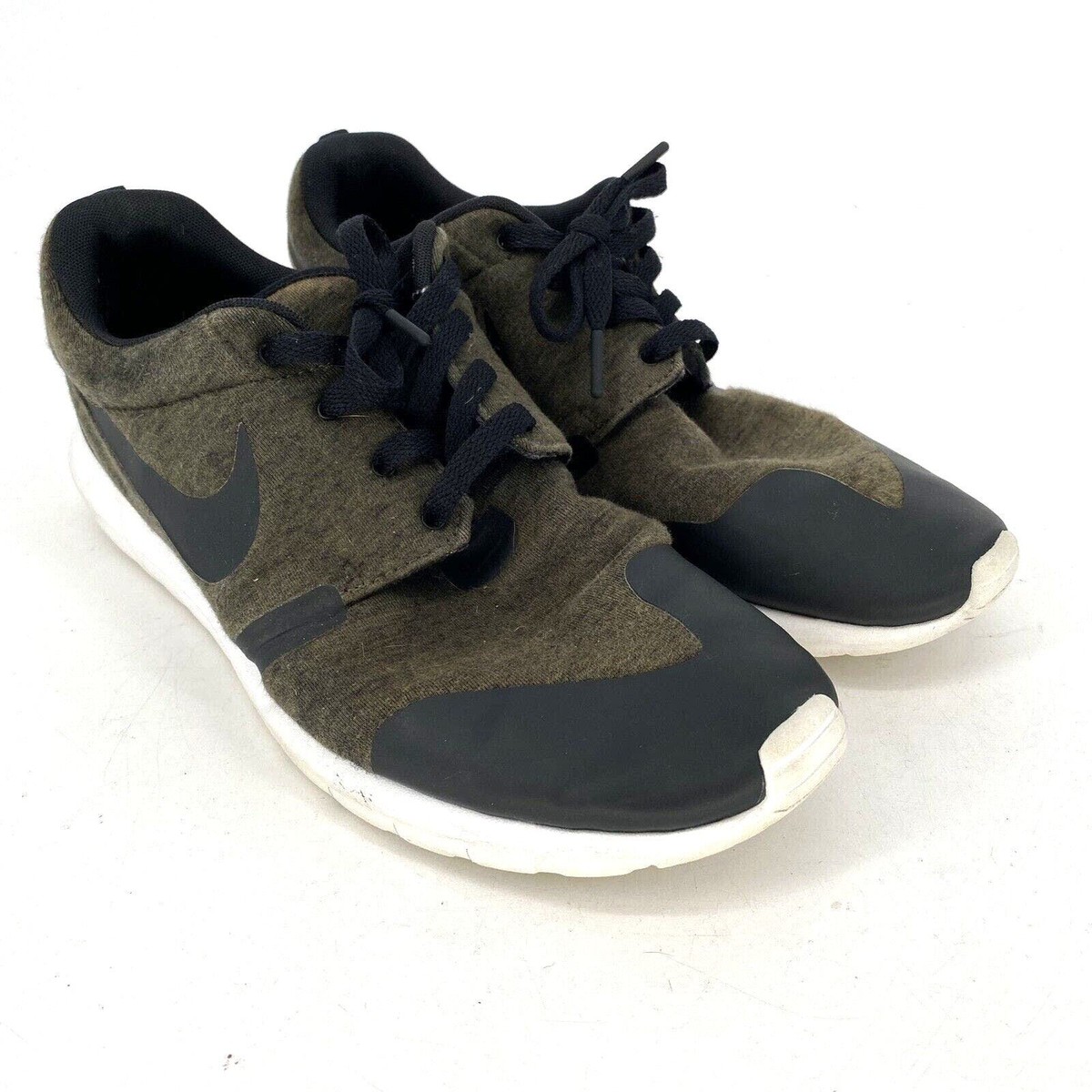 nike roshe run tech fleece