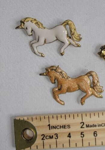 Vintage 1980s Gold Tone Enamel Unicorn Brooch Pin 