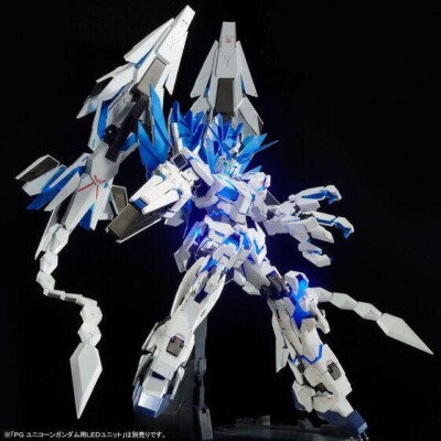 ロボット UNICO GUNDAM PERFECTIBILITY PG 1/60 Amazon.com: Bandai spirits 1/60 PG RX-0 Unicorn Gundam