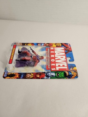 ToyBiz Marvel Heroes Miniature Poseable Action Figures Magneto - Picture 5 of 6