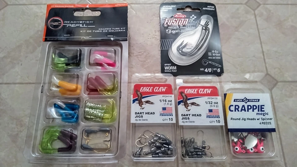 Lote de señuelos de pesca con cabezas de plantilla de golpe E garra de águila mierda panfish Foto 2 de 3