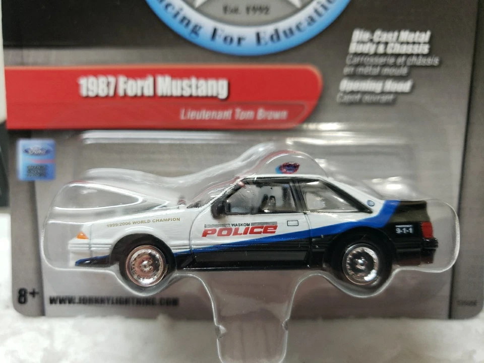 Johnny Lightning 1987 福特野马 GT Beat The Heat 限量版罕见 HTF — 第 2/4 张图片