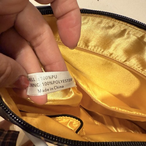 Davis & Town The Cats Meow 2-in-1 Purse Only inner purse with cats and yellow in - Picture 10 of 11