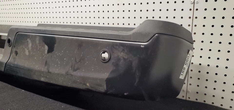 (SOLO RECOGIDA LOCAL) Parachoques trasero con asistencia de estacionamiento pintado se adapta a 21-23 FORD F150 PI Foto 4 de 4