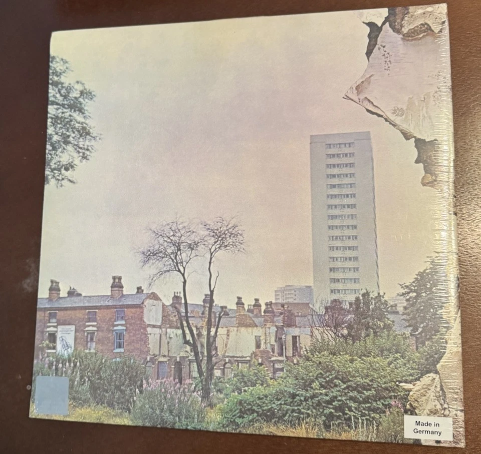 Led Zeppelin - IV (Walmart Exclusive Vinyl) Backstage Pass Replica (Remastered) - Image 2 of 2