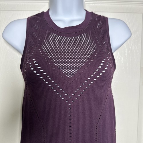 Camiseta sin mangas de entrenamiento de malla púrpura Athleta talla XS perforada ventilada gimnasio playero - Imagen 3 de 10