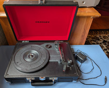 Crosley Cruiser 3-Speed Portable Turntable CR8005A-BK instruction manual and box