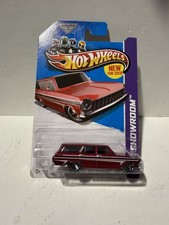 2013 Hot Wheels #195 Showroom-Garage '64 CHEVY NOVA STATION WAGON Red Variation