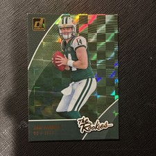 2018 Donruss the Rookies Football SAM DARNOLD Rookie Refractor Card #R-1 Jets. rookie card picture