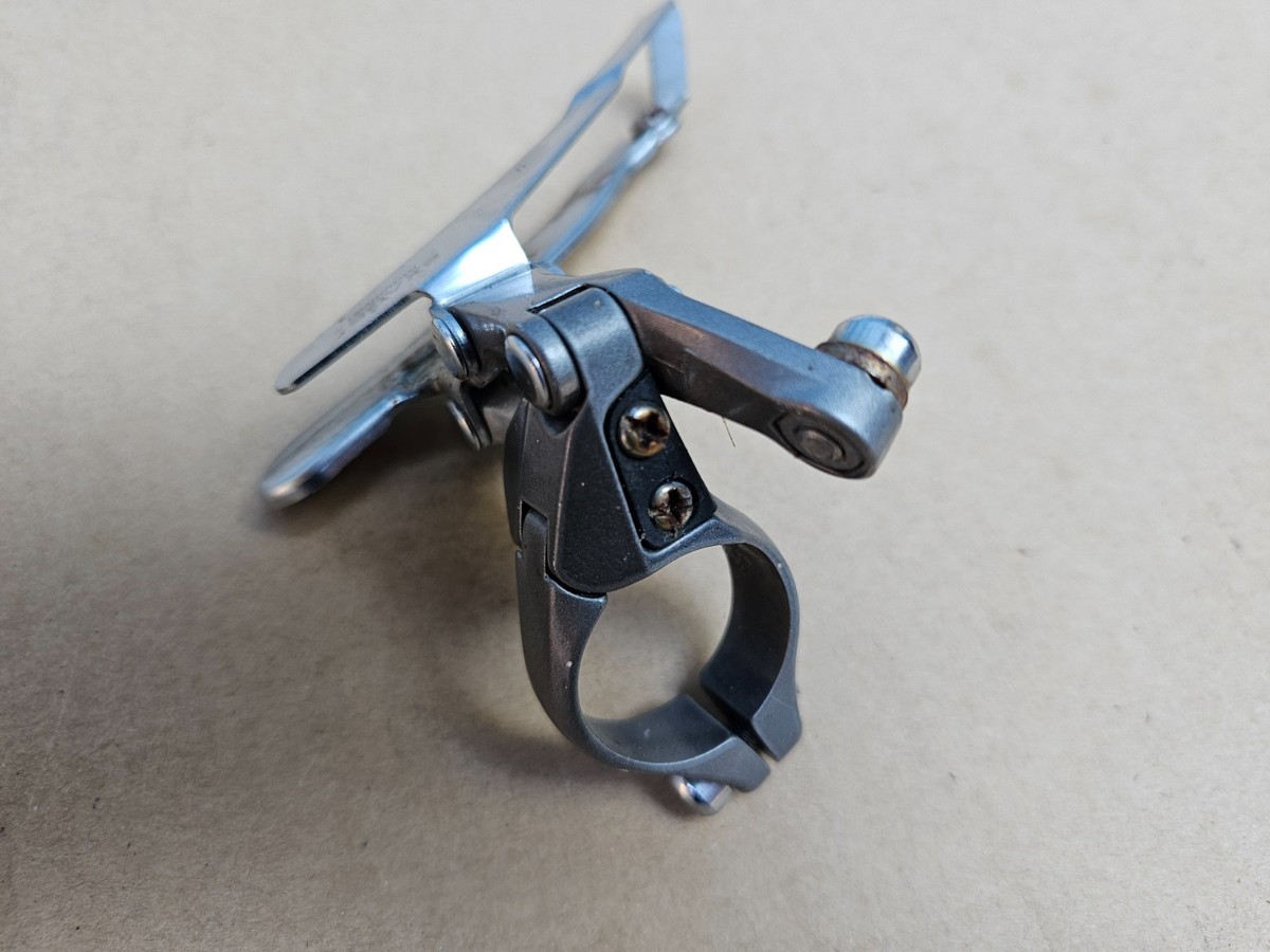 Objectif Fujifilm XF Dérailleur Avant Shimano Exage Mountain FD-M450