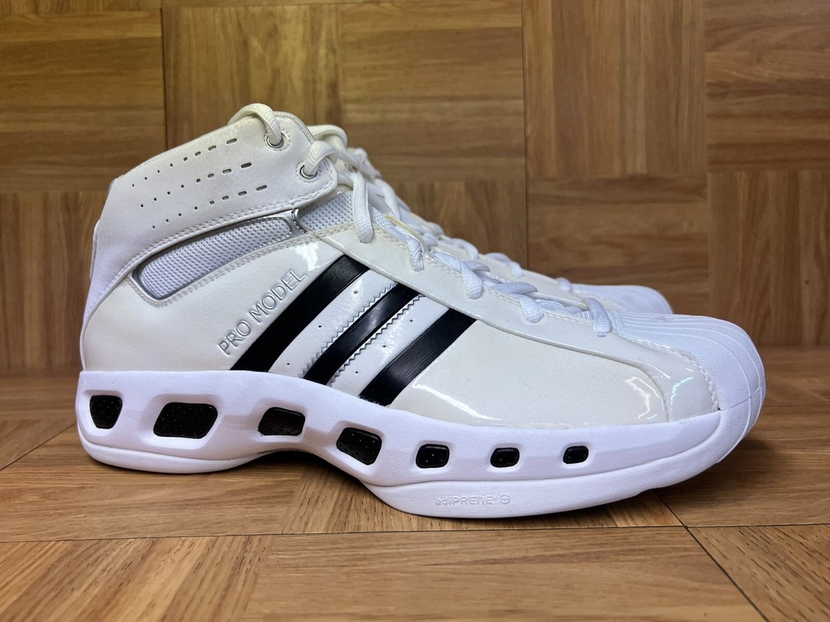 ????ADIDAS MEN’S PRO BASKETBALL SHOES???? Basketball Shoes, Clothing and Accessories | adidas US main image 3